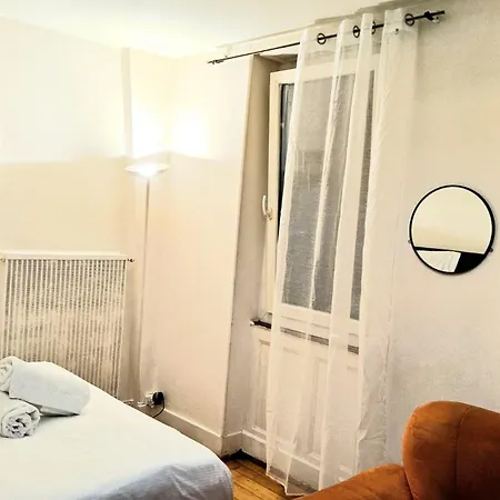 Simple Au Coeur De Montreux, Proche Du Homestay *