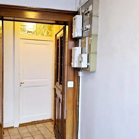 Homestay Simple Au Coeur De Montreux, Proche Du *