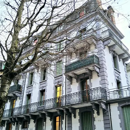 Simple Au Coeur De Montreux, Proche Du * Montreux