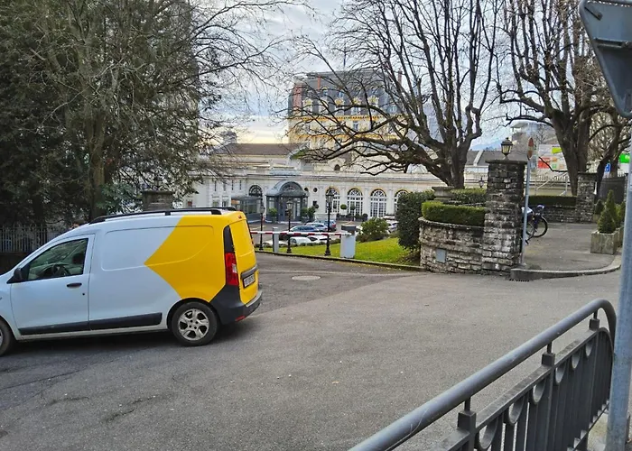 Simple Au Coeur De Montreux, Proche Du *